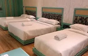 Royal Family Room AC 5 Bed Sea Facing With Balcony